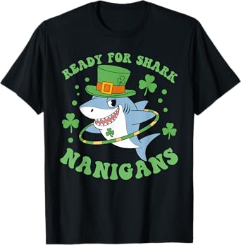 St Patricks Day Shark Funny Shamrocks Green T-Shirt