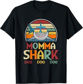 Retro Vintage Momma Shark Mom Gift T-Shirt
