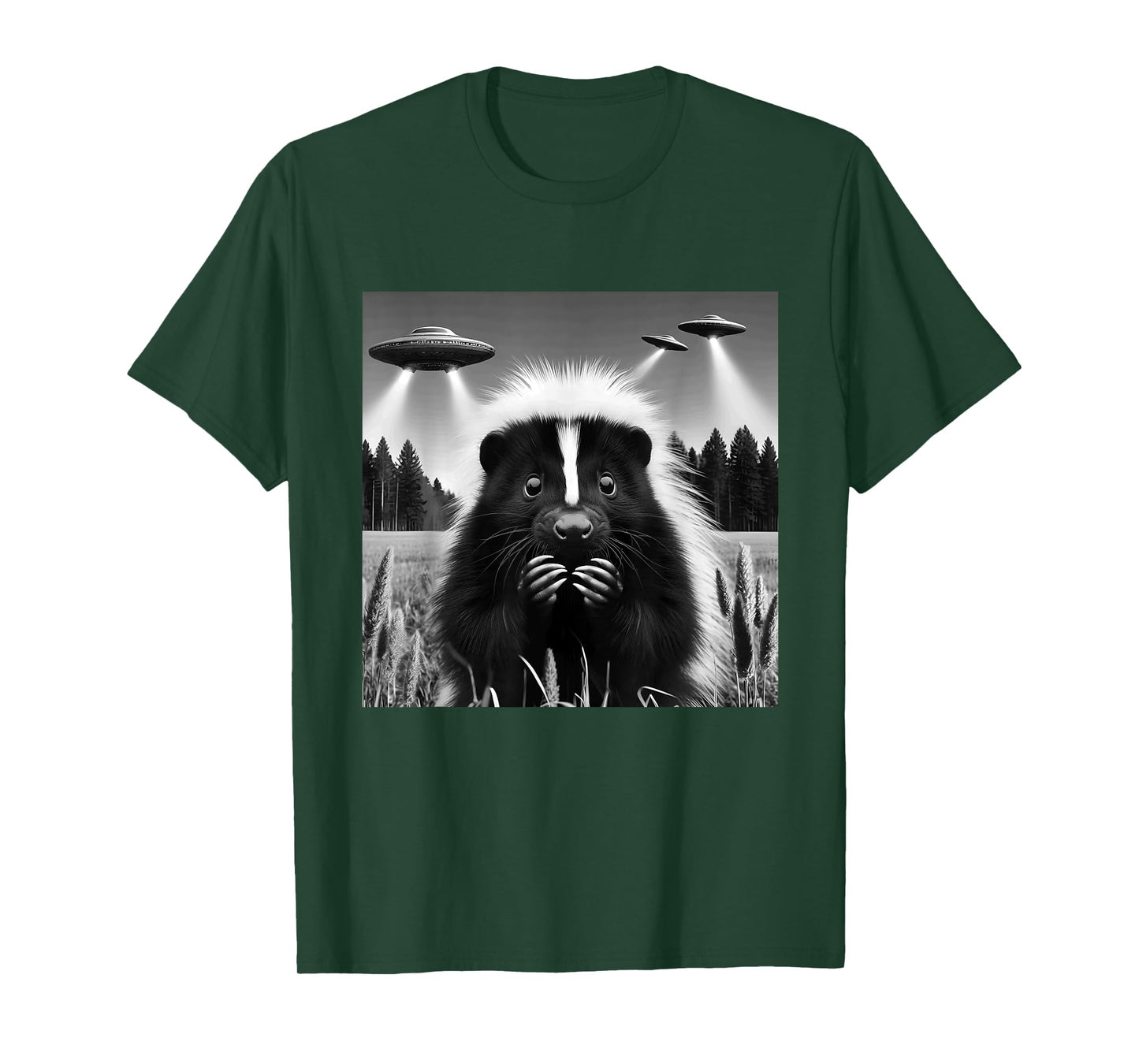 Skunk Funny Graphic Selfie with UFOs Weird Aliens T-Shirt