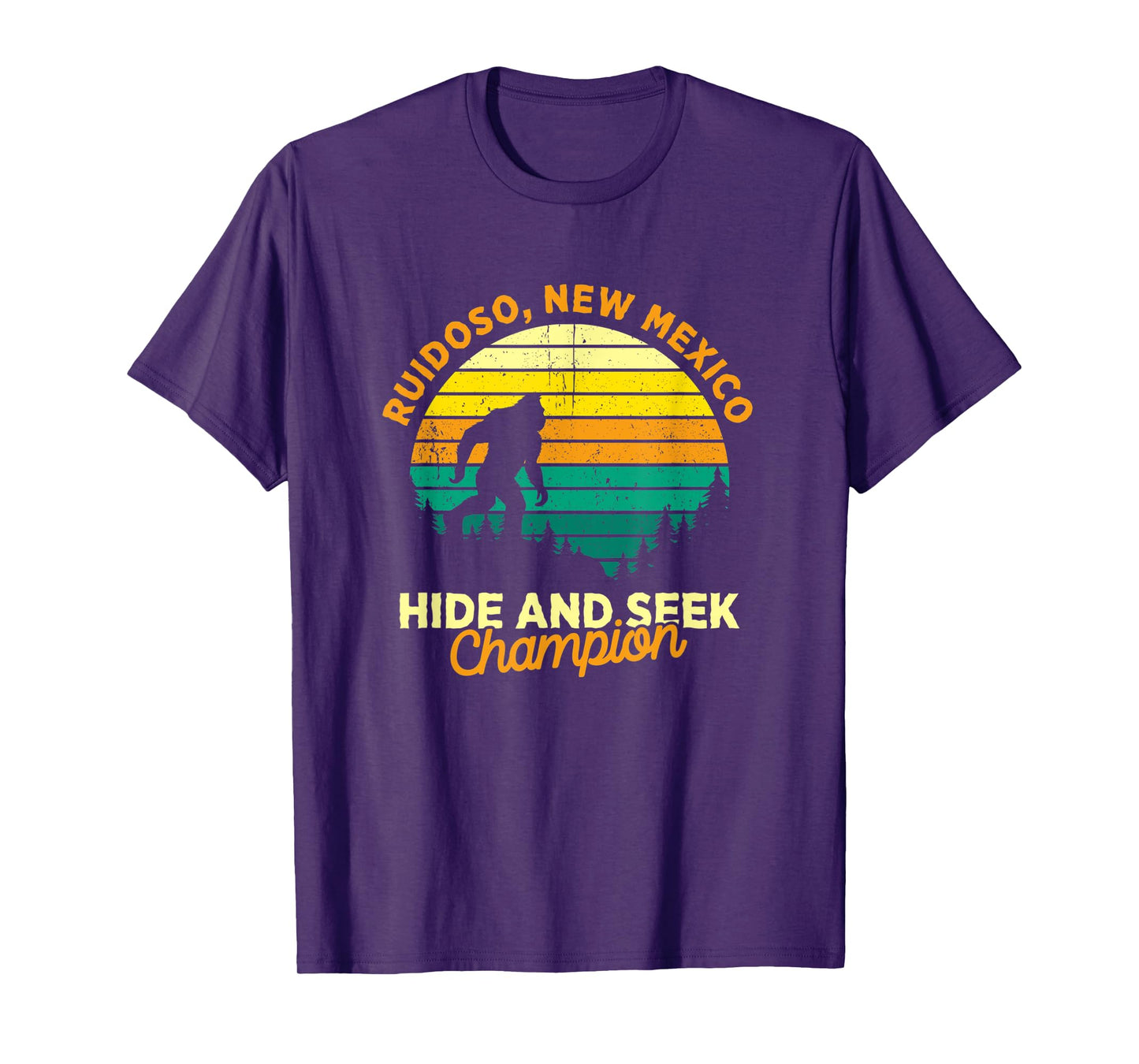 Retro Ruidoso, New Mexico Big foot Souvenir T-Shirt