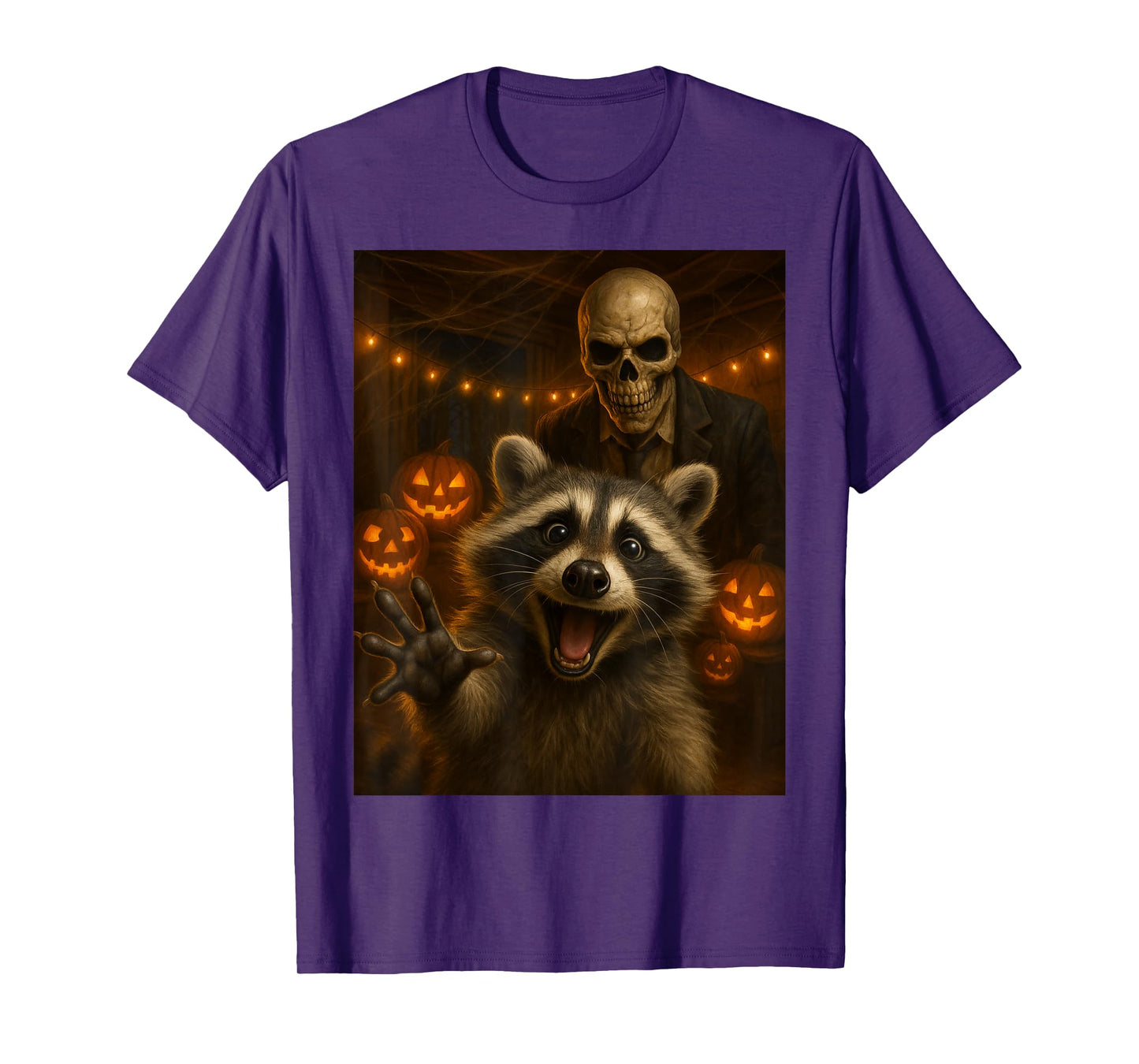 Happy Raccoon Selfie with Skeleton Funny Halloween Outfit T-Shirt