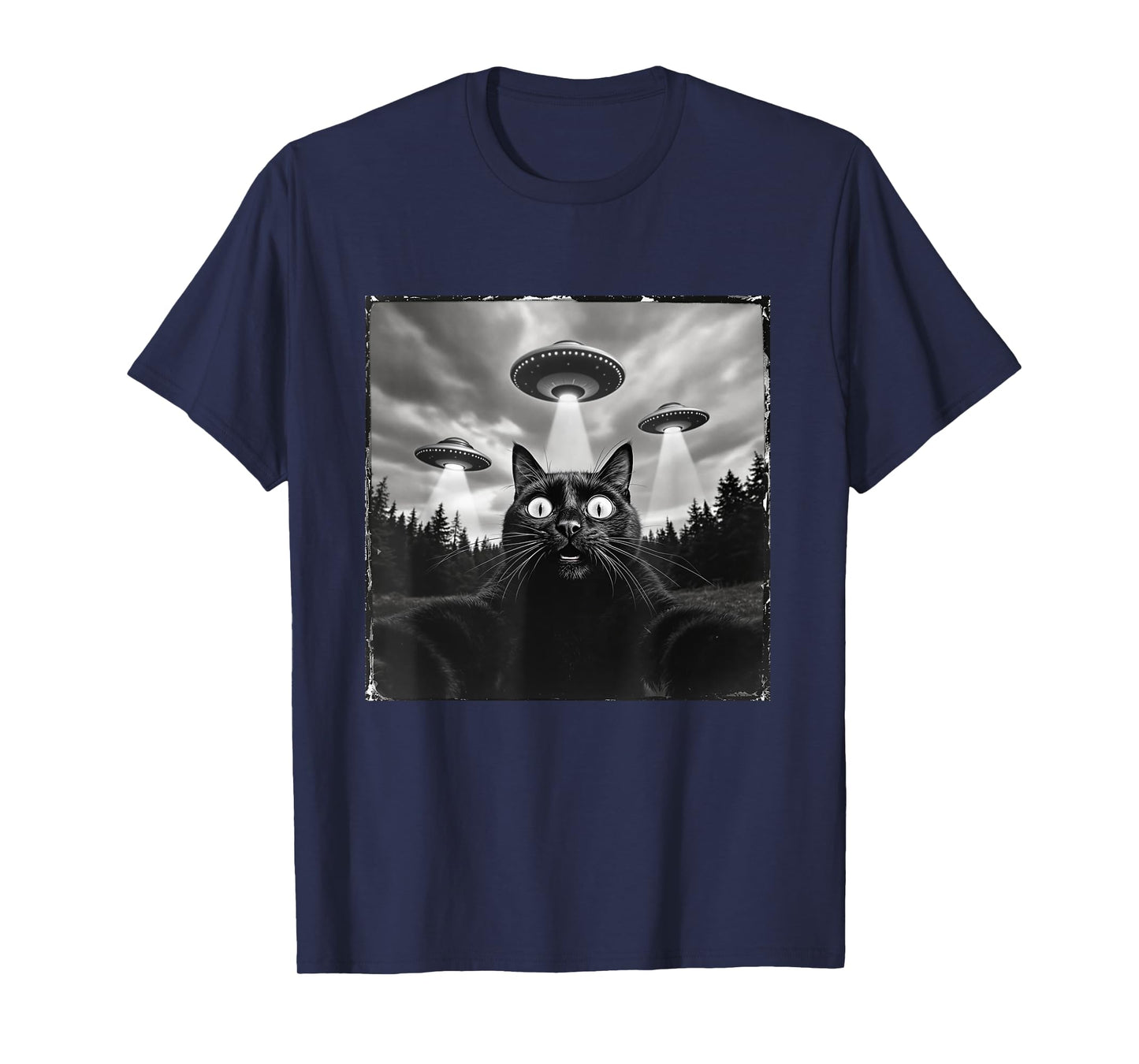 Funny Alien Cat Selfie with UFOs Gift Humor Cat UFO Meme Men Women Kids T-Shirt
