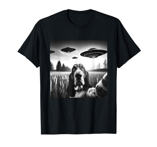 Basset Hound Funny Dog Graphic Selfie with UFOs Weird Aliens T-Shirt