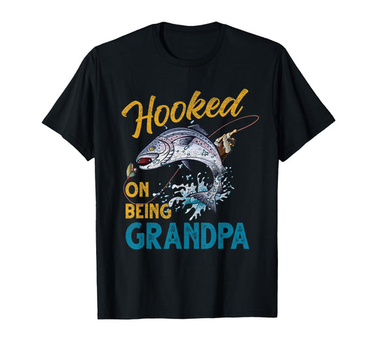 Vintage Hooked On Being Grandpa Funny Fishing Fathers Day T-Shirt