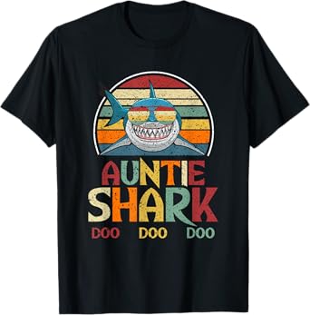 Retro Vintage Auntie Shark Aunt Gift T-Shirt