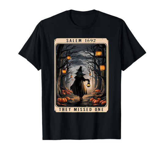 Salem 1692 Halloween Witch They Missed One Tarot Card Women T-Shirt