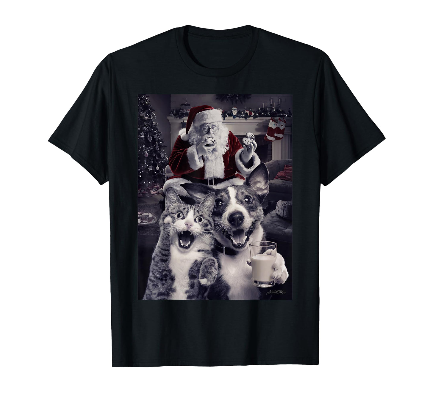 Funny Dog and Cat Selfie With Santa Christmas Men Women Girls Kids T-Shirt